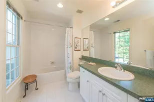 75 Schindler Way, Fairfield, NJ 07004 - Photo 29