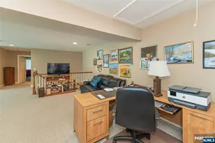 75 Schindler Way, Fairfield, NJ 07004 - Photo 17
