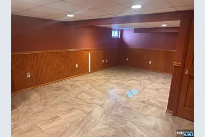 18 Hillcrest Drive, Wayne, NJ 07470 - Photo 25