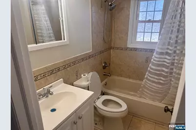 18 Hillcrest Drive, Wayne, NJ 07470 - Photo 17