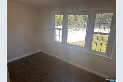 18 Hillcrest Drive, Wayne, NJ 07470 - Photo 21