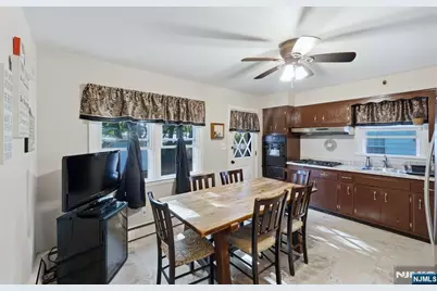 66 Ray Street, Elmwood Park, NJ 07407 - Photo 7