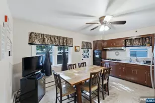 66 Ray St, Elmwood Park, NJ 07407 - Photo 7