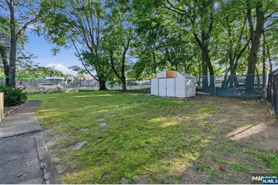 66 Ray Street, Elmwood Park, NJ 07407 - Photo 39