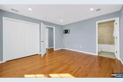 23 West Street 2 #2, Elmwood Park, NJ 07407 - Photo 13