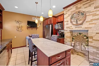 371 2nd Avenue, Lyndhurst Township, NJ 07071 - Photo 11