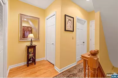 371 2nd Avenue, Lyndhurst Township, NJ 07071 - Photo 17