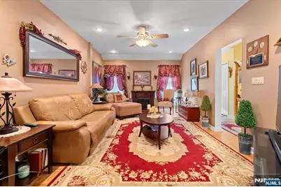 371 2nd Avenue, Lyndhurst Township, NJ 07071 - Photo 7