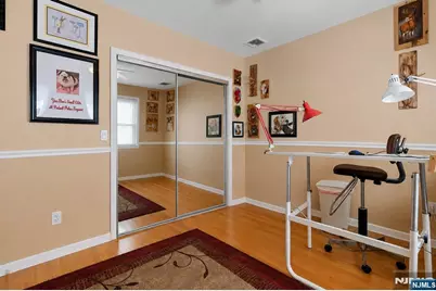 371 2nd Avenue, Lyndhurst Township, NJ 07071 - Photo 21