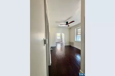 65 Westminster Place, Garfield, NJ 07026 - Photo 5