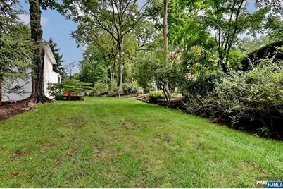 253 Jeffer Street, Ridgewood, NJ 07450 - Photo 19
