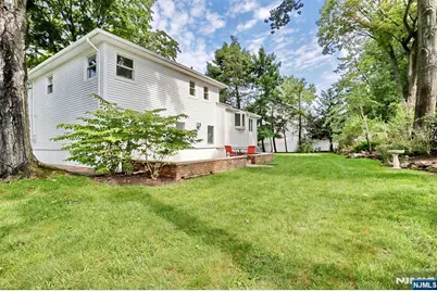 253 Jeffer Street, Ridgewood, NJ 07450 - Photo 17