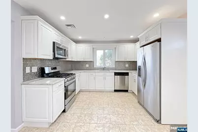 92 Rose Street, Wood Ridge, NJ 07075 - Photo 7