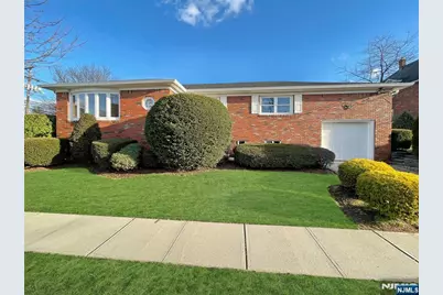 92 Rose Street, Wood Ridge, NJ 07075 - Photo 1