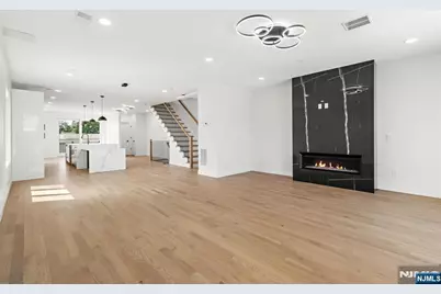 503 Saint Pauls Avenue, Cliffside Park, NJ 07010 - Photo 13