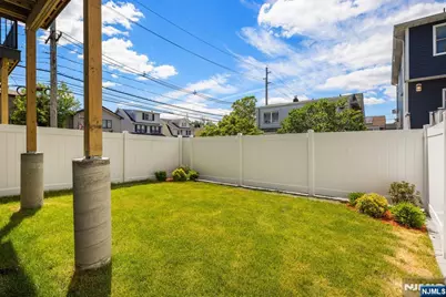 503 Saint Pauls Avenue, Cliffside Park, NJ 07010 - Photo 39