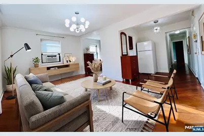 2333 Hudson Terrace D4 #D4, Fort Lee, NJ 07024 - Photo 3