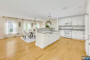 1202 Whitney Ln, Allendale, NJ 07401 - Photo 7