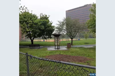 2007 Linwood, Fort Lee, NJ 07024 - Photo 3