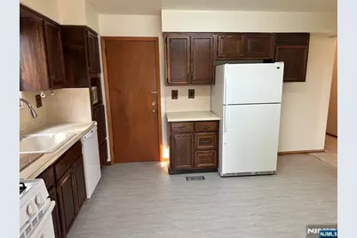 123 E Harwood Terrace 1 #1, Palisades Park, NJ 07650 - Photo 3