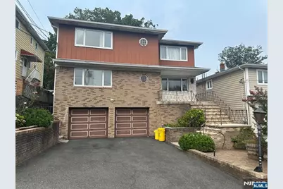123 E Harwood Terrace 1 #1, Palisades Park, NJ 07650 - Photo 1