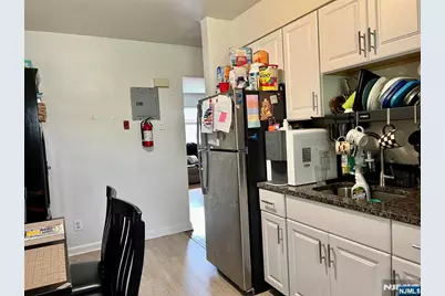 241 Passaic Street 11B #11B, Rochelle Park Township, NJ 07662 - Photo 3