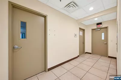 189 Homans Avenue 202 #202, Closter, NJ 07624 - Photo 7