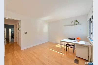 2330 5th Street 8 #8, Fort Lee, NJ 07024 - Photo 15