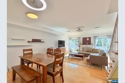 2330 5th Street 8 #8, Fort Lee, NJ 07024 - Photo 5