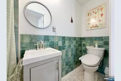 2330 5th Street 8 #8, Fort Lee, NJ 07024 - Photo 17