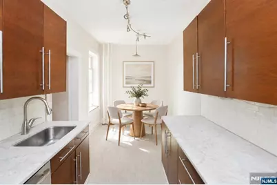 63 Sherman Place D5 #D5, Jersey City, NJ 07307 - Photo 1