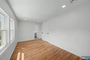 35 Wheeler St, Montclair, NJ 07042 - Photo 25