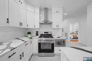 35 Wheeler St, Montclair, NJ 07042 - Photo 11