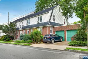215 Terrace Ave, Hasbrouck Heights, NJ 07604 - Photo 5