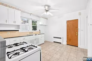 215 Terrace Ave, Hasbrouck Heights, NJ 07604 - Photo 39