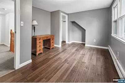 29 Henry Street, Elmwood Park, NJ 07407 - Photo 11
