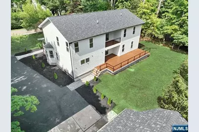 276 Werimus Road, Woodcliff Lake, NJ 07677 - Photo 41