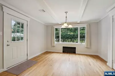 261 W Saddle River Road, Upper Saddle River, NJ 07458 - Photo 11