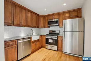 261 W Saddle River Rd, Upper Saddle River, NJ 07458 - Photo 7