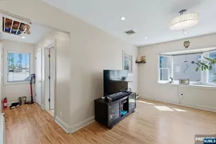 115 Tuella Ave, Elmwood Park, NJ 07407 - Photo 13