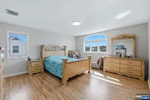 115 Tuella Ave, Elmwood Park, NJ 07407 - Photo 17