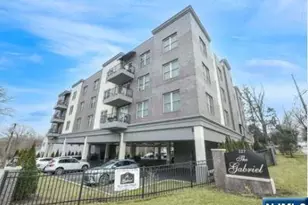 227 Teaneck Road 403, Teaneck Township, NJ 07666 - Photo 1