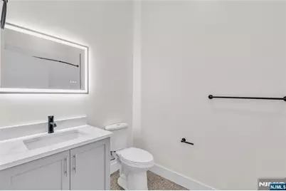 127 South Avenue 201 #201, Passaic, NJ 07055 - Photo 9