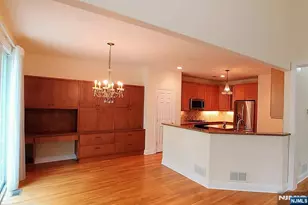 6 Schindler Ct, Upper Saddle River, NJ 07458 - Photo 5
