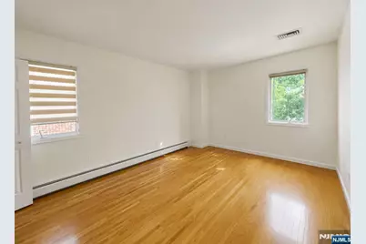 217 Slocum Way, Fort Lee, NJ 07024 - Photo 17