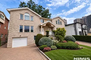 217 Slocum Way, Fort Lee, NJ 07024 - Photo 1