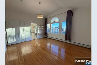 217 Slocum Way, Fort Lee, NJ 07024 - Photo 11