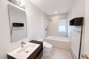 217 Slocum Way, Fort Lee, NJ 07024 - Photo 15