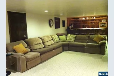 25 Farview Terrace, Paramus, NJ 07652 - Photo 13