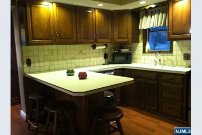25 Farview Terrace, Paramus, NJ 07652 - Photo 7